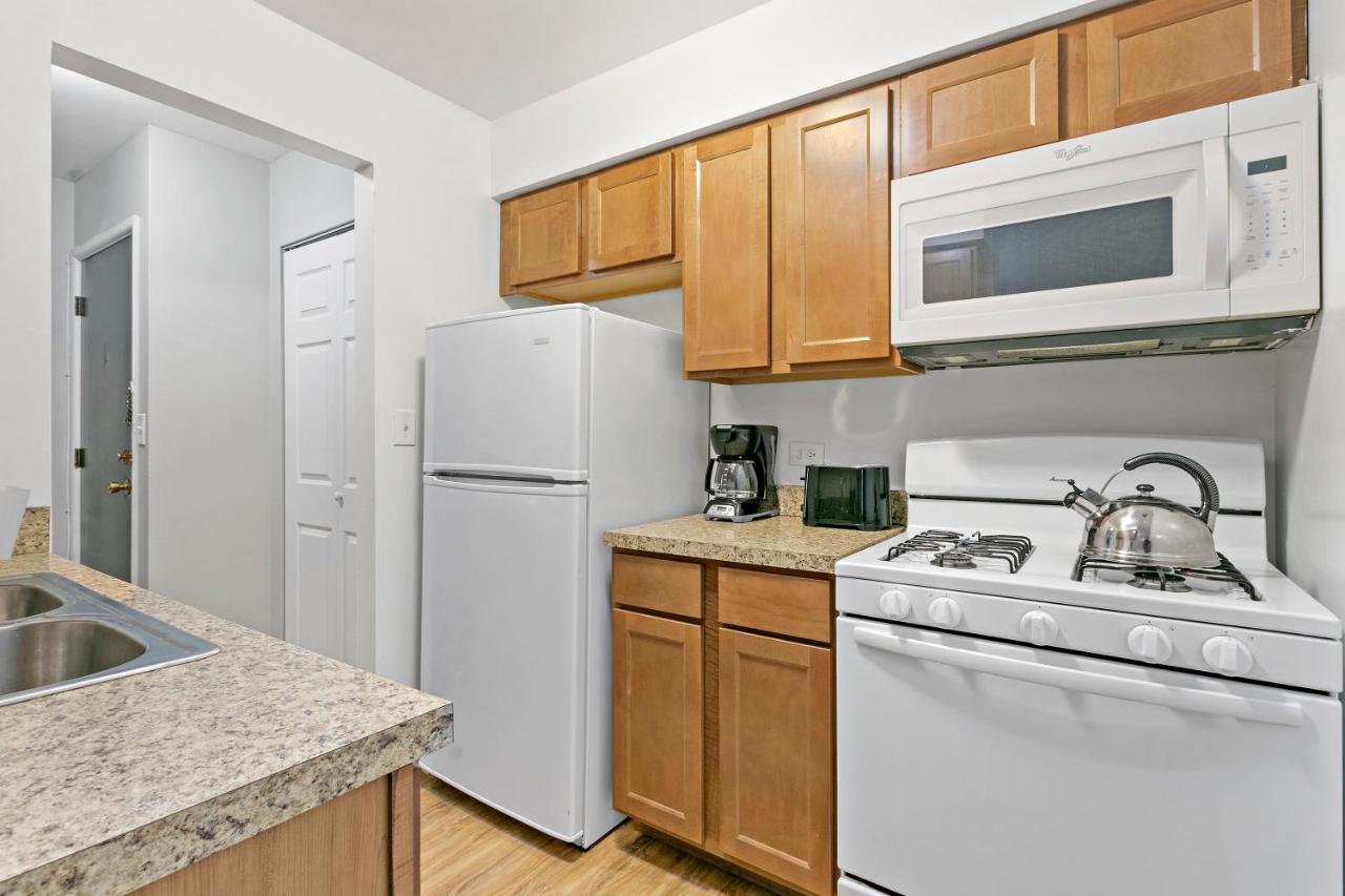 Stunning 1Br Apartment At Center Of Lakeview - Oakdale 211 Chicago Bagian luar foto